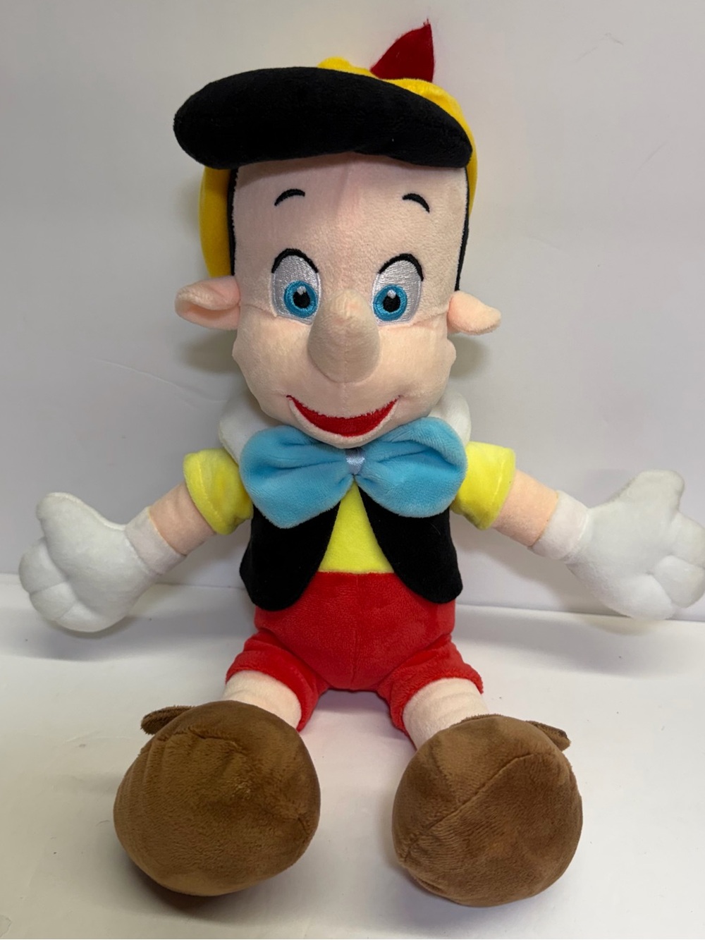 Disney Pinocchio Plush Doll Classic Cartoon Stuffed Toy‎ Collectible No Tags